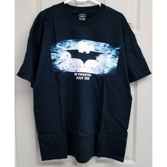 🆕️ Vintage Batman The Dark Knight Wizard World Chicago 2007 exclusive t-shirt - Picture 1 of 3